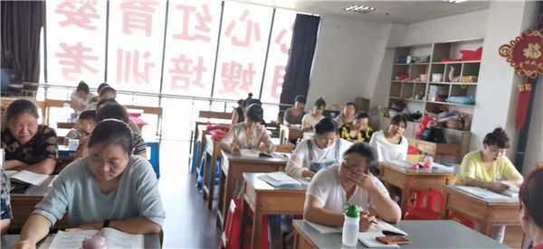 新手父母這些必備育嬰知識！你都知道嗎？都在這里了！